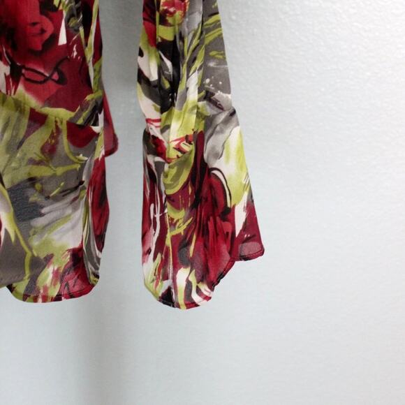 Sheer Long Sleeve Floral Blouse with Pleated and Ruffled Design Size L - Picture 3 of 9